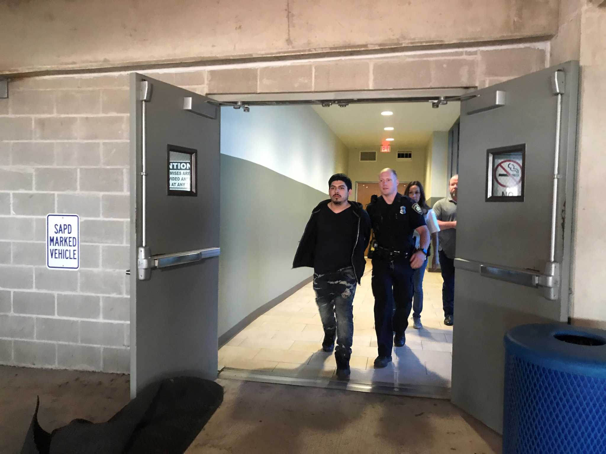 San Antonio Police: murder suspect was going to buy gun from teen he shot