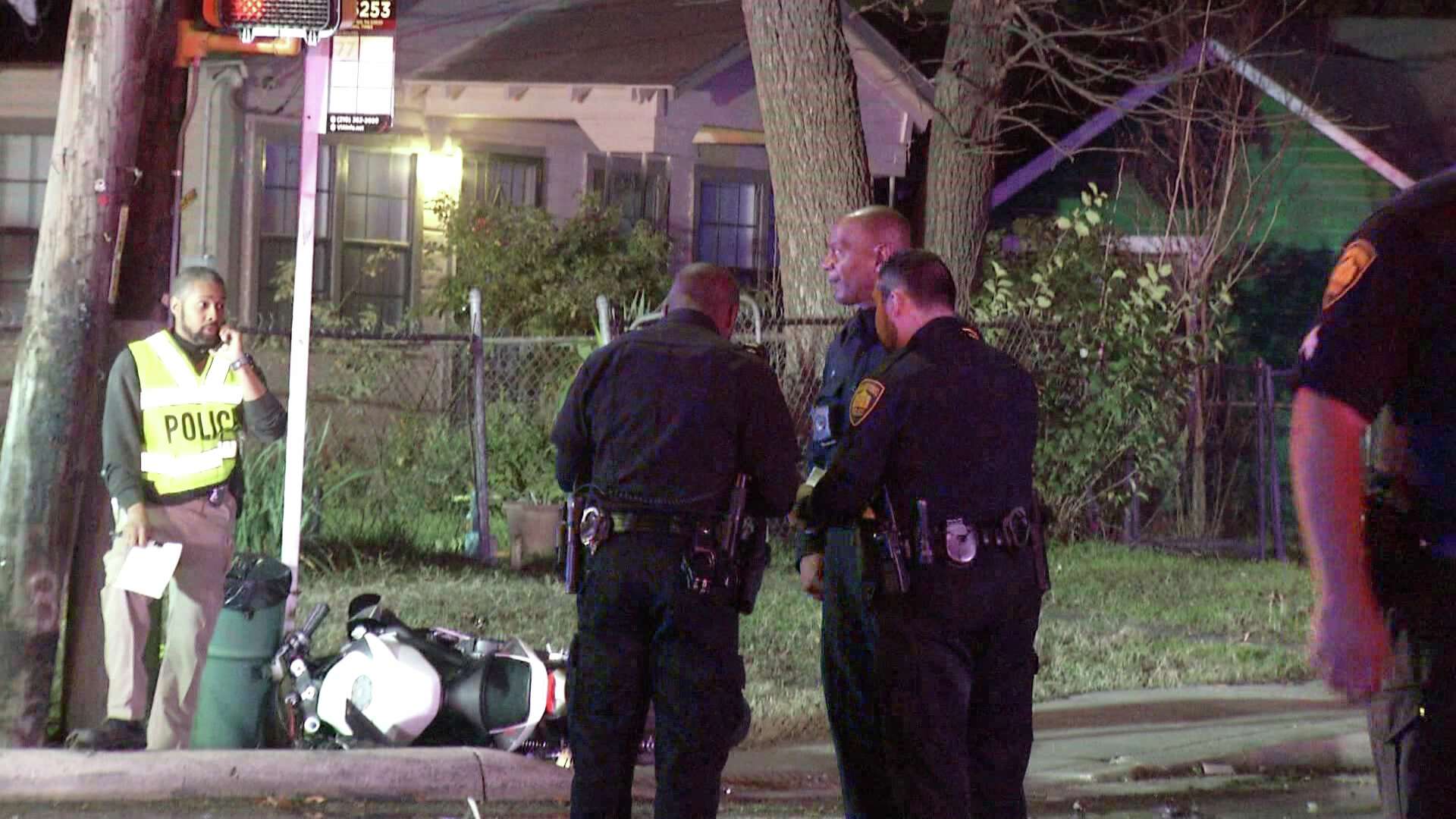 Motorcyclist killed when ejected from bike on West Side, police say