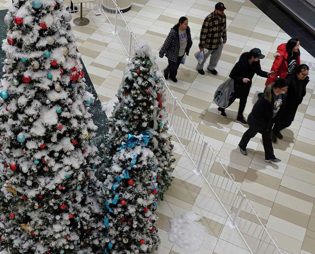 Statewide consumer optimism robust amid stock declines