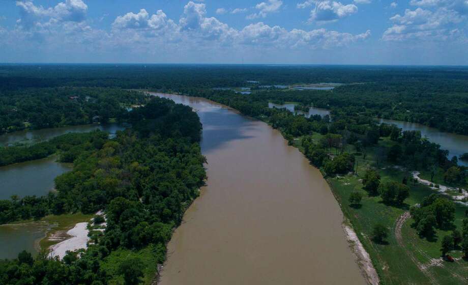Lowland flooding expected around San Jacinto River, Lake Houston