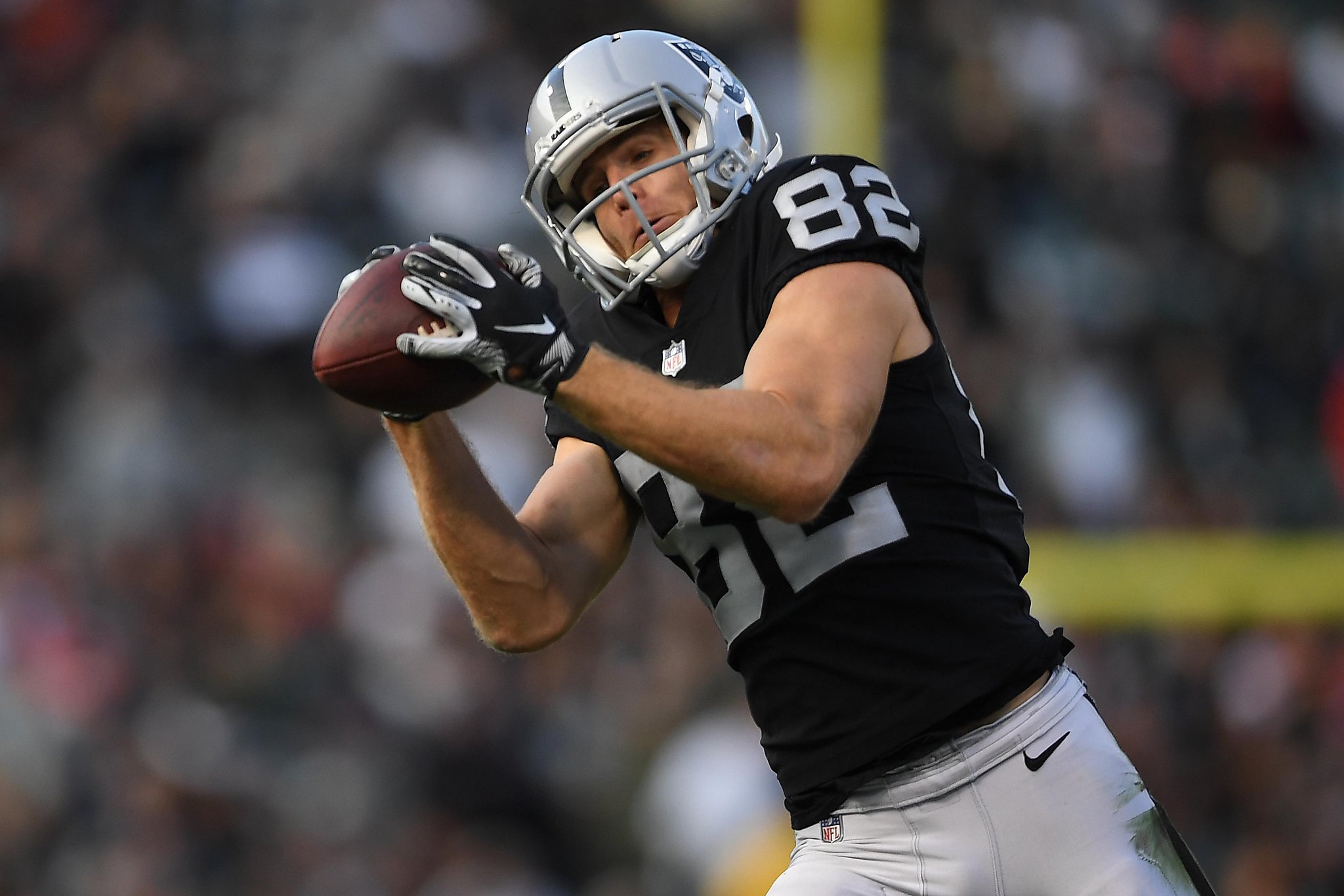 Oakland Raiders wide receiver Jordy Nelson (82) runs against the Denver  Broncos during the first half of an NFL football game, Sunday, Sept. 16,  2018, in Denver. (AP Photo/Jack Dempsey Stock Photo - Alamy