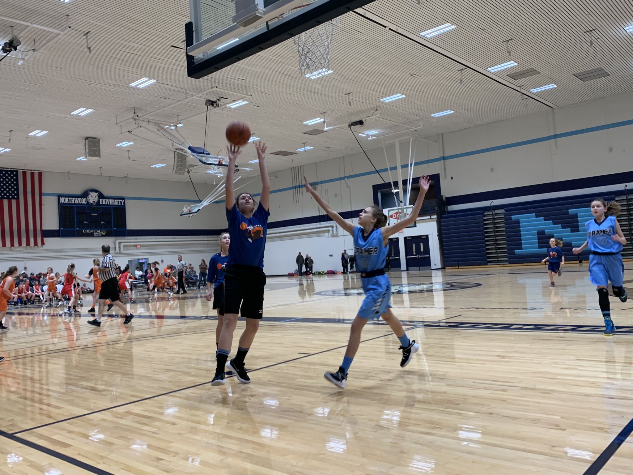 Holiday Classic hoops tournament, Dec. 30