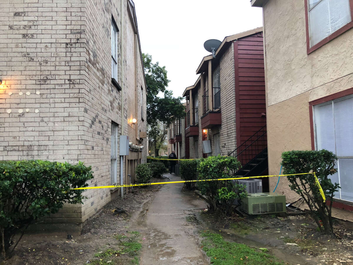 Houston police are responding to a deceased woman with a gunshot wound at an apartment in the 12100 block of Fondren Road. >>>See some of the unsolved Houston-area killings of 2018 ...