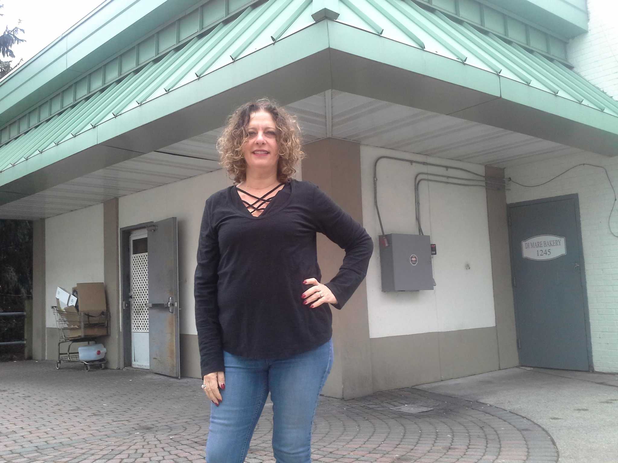 DiMare Pastry Shop is staying put in Riverside after all