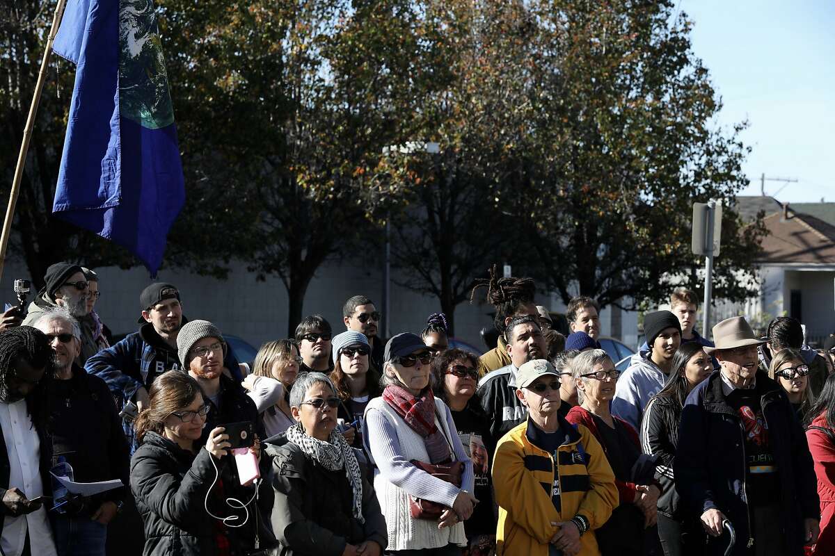 Oscar Grant vigil at Fruitvale Station marks BART shooting victim’s legacy