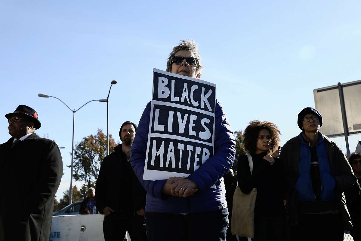 Oscar Grant vigil at Fruitvale Station marks BART shooting victim’s legacy