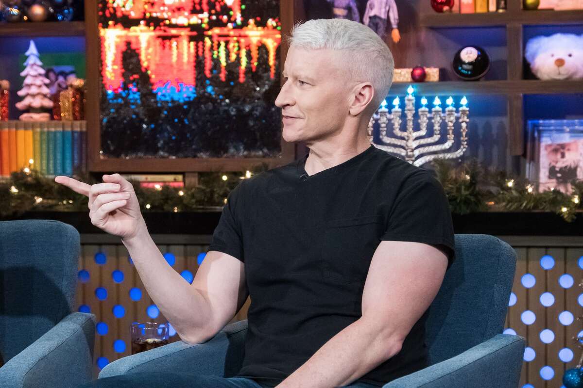 CNN televised its news anchors getting drunk on New Year's Eve