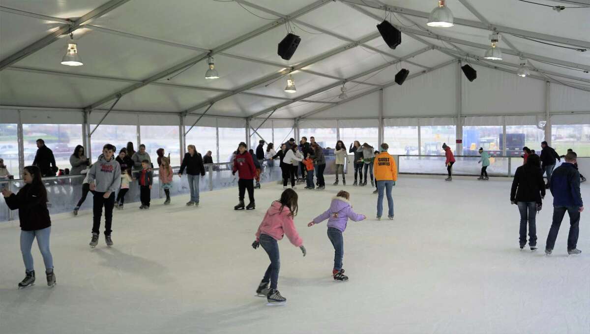 Ice rink at Valley Ranch garners warm reception