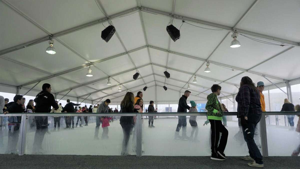 Ice rink at Valley Ranch garners warm reception