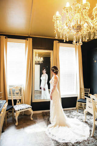 the groom room alton