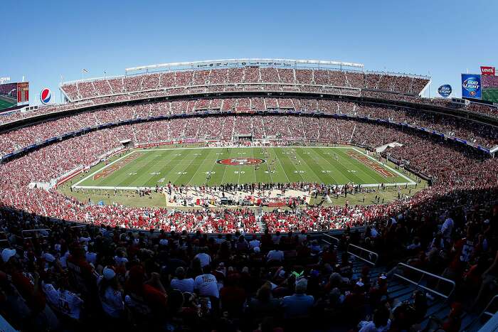 49ers, Fans Prepare for Rainy Playoff Game at Levi's Stadium 