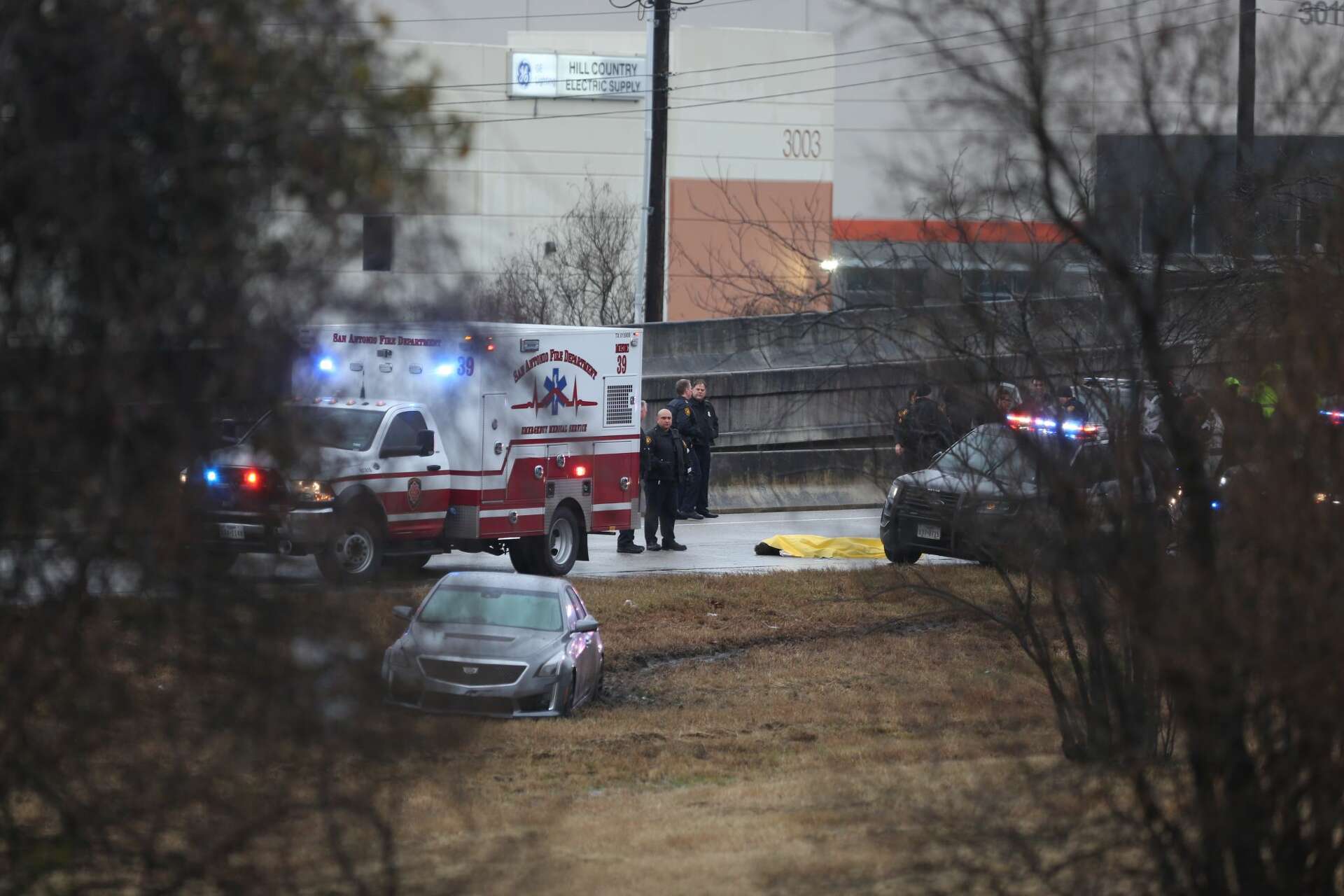 Man killed by San Antonio police after allegedly using stun gun on ...