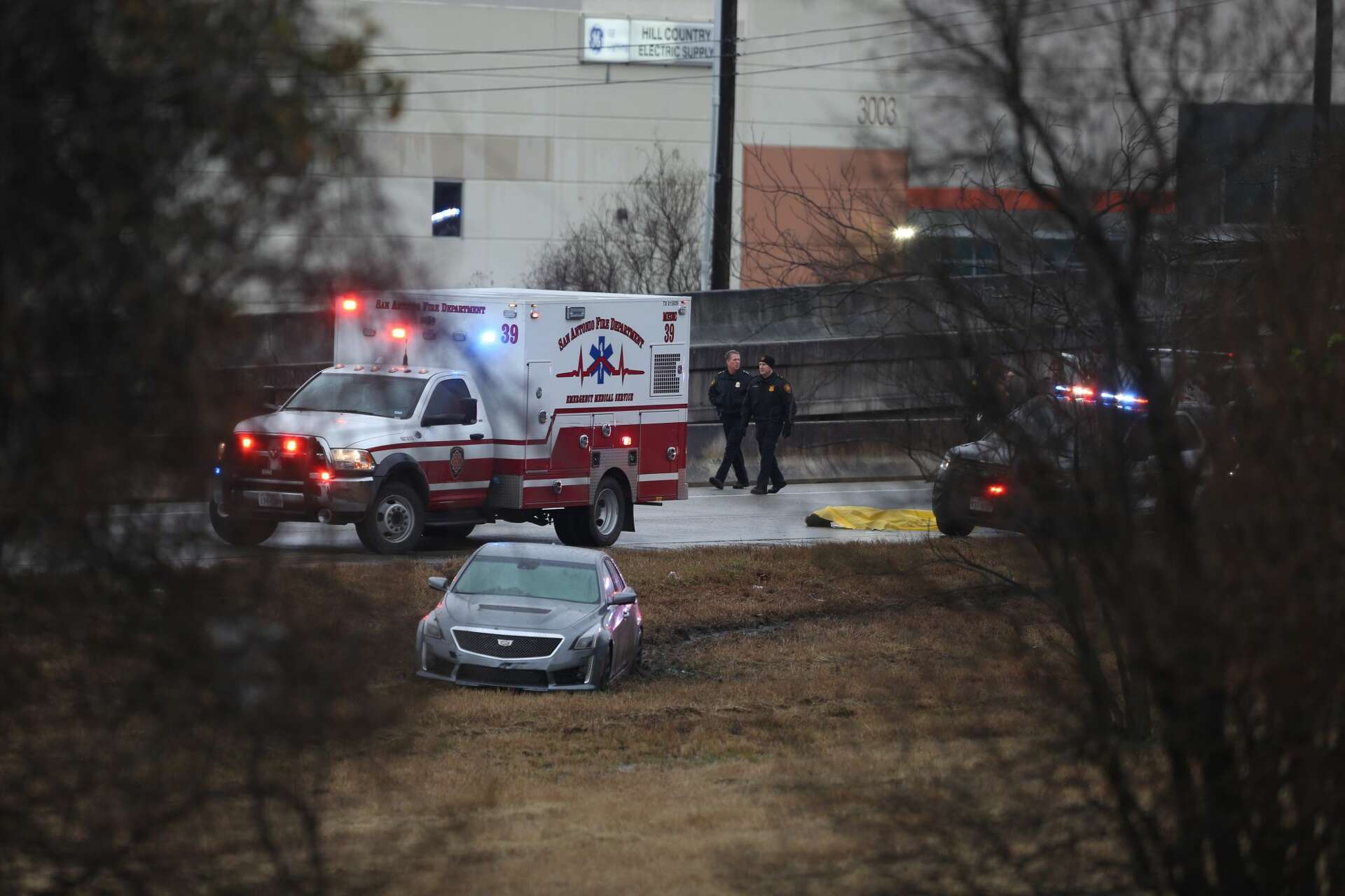 Man killed by San Antonio police after allegedly using stun gun on ...