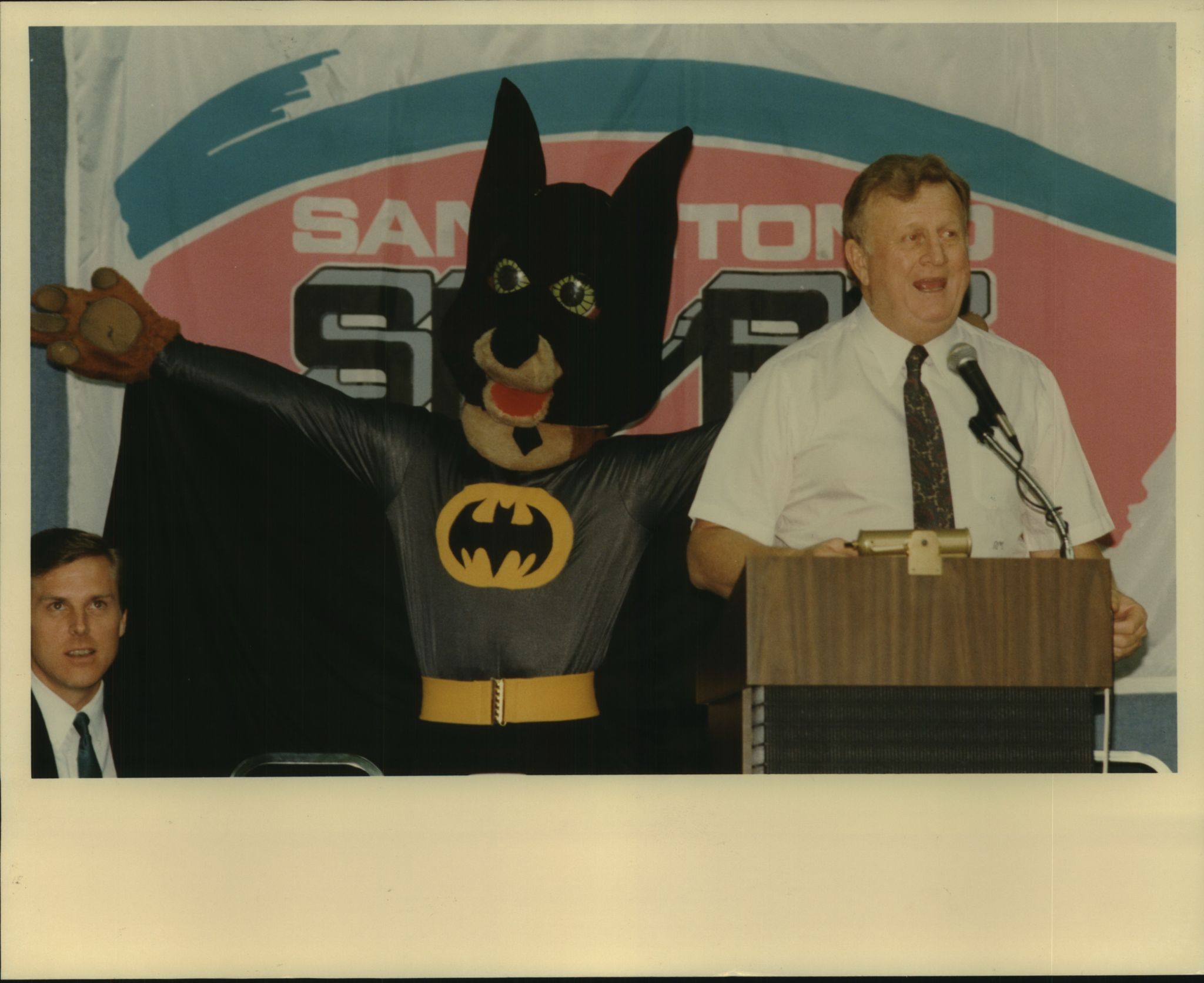 Spurs coyote mascot dressed as Batman nets a real bat - not making this up