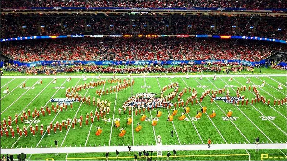 University of Texas Longhorn Band performs Selena tribute on national