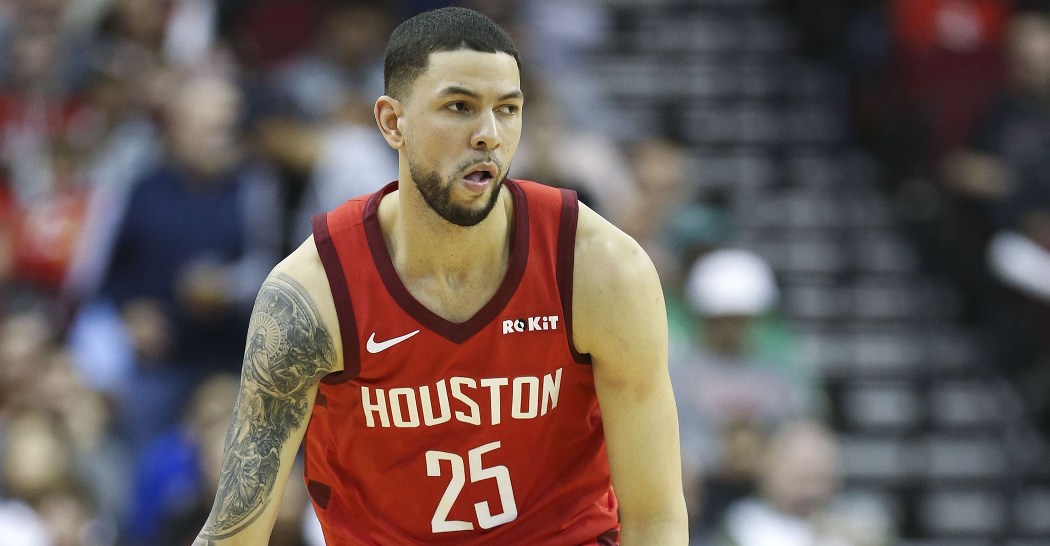 Austin Rivers easily adapts to Rockets 