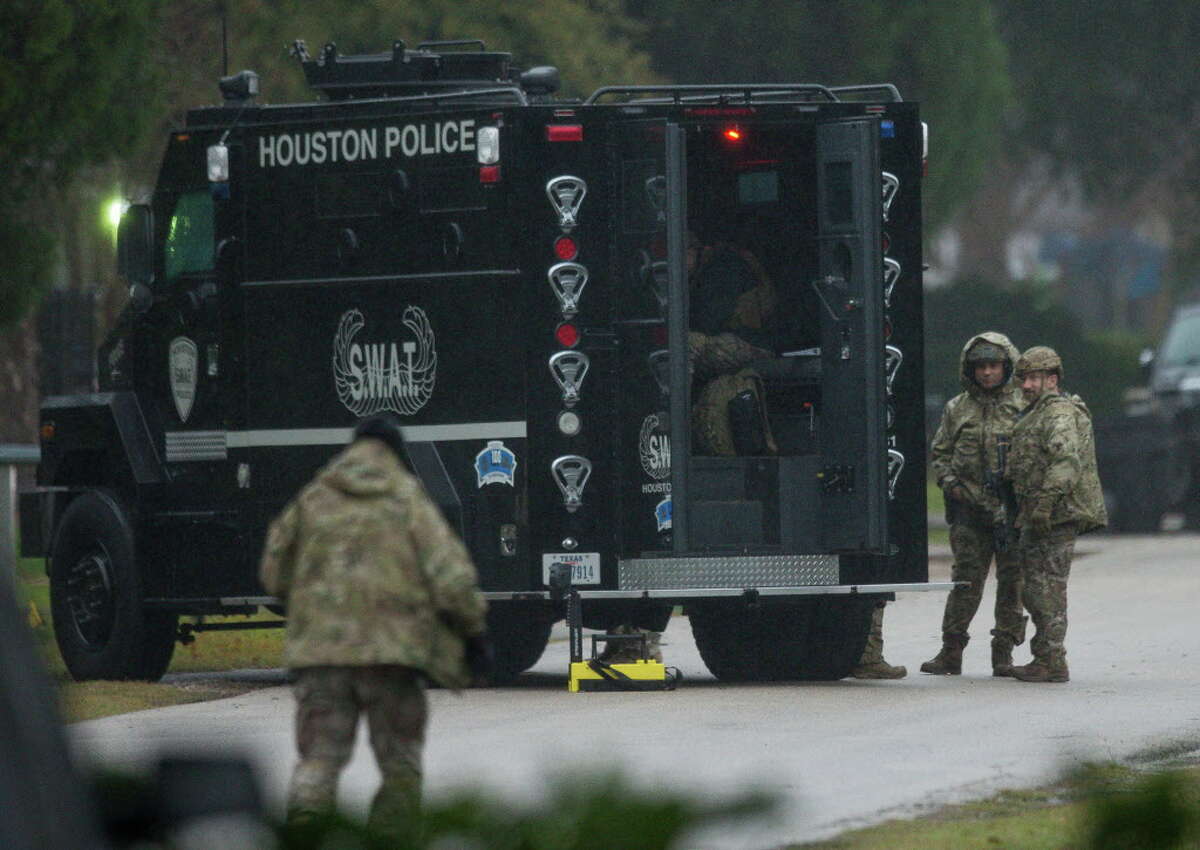 Swat Scene Ends In Arrest Of Assault Suspect In Acres Homes