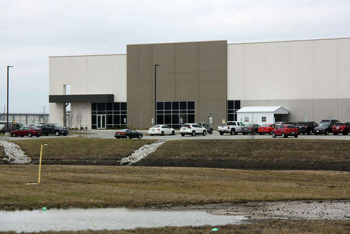The GEODIS Building is one of many logistics and warehouse buildings that comprise the Gateway Commerce Center area in Edwardsville.
