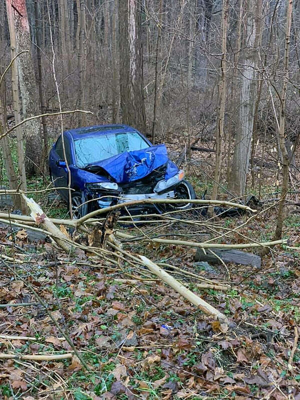 Ansonia first responders find unoccupied crashed car