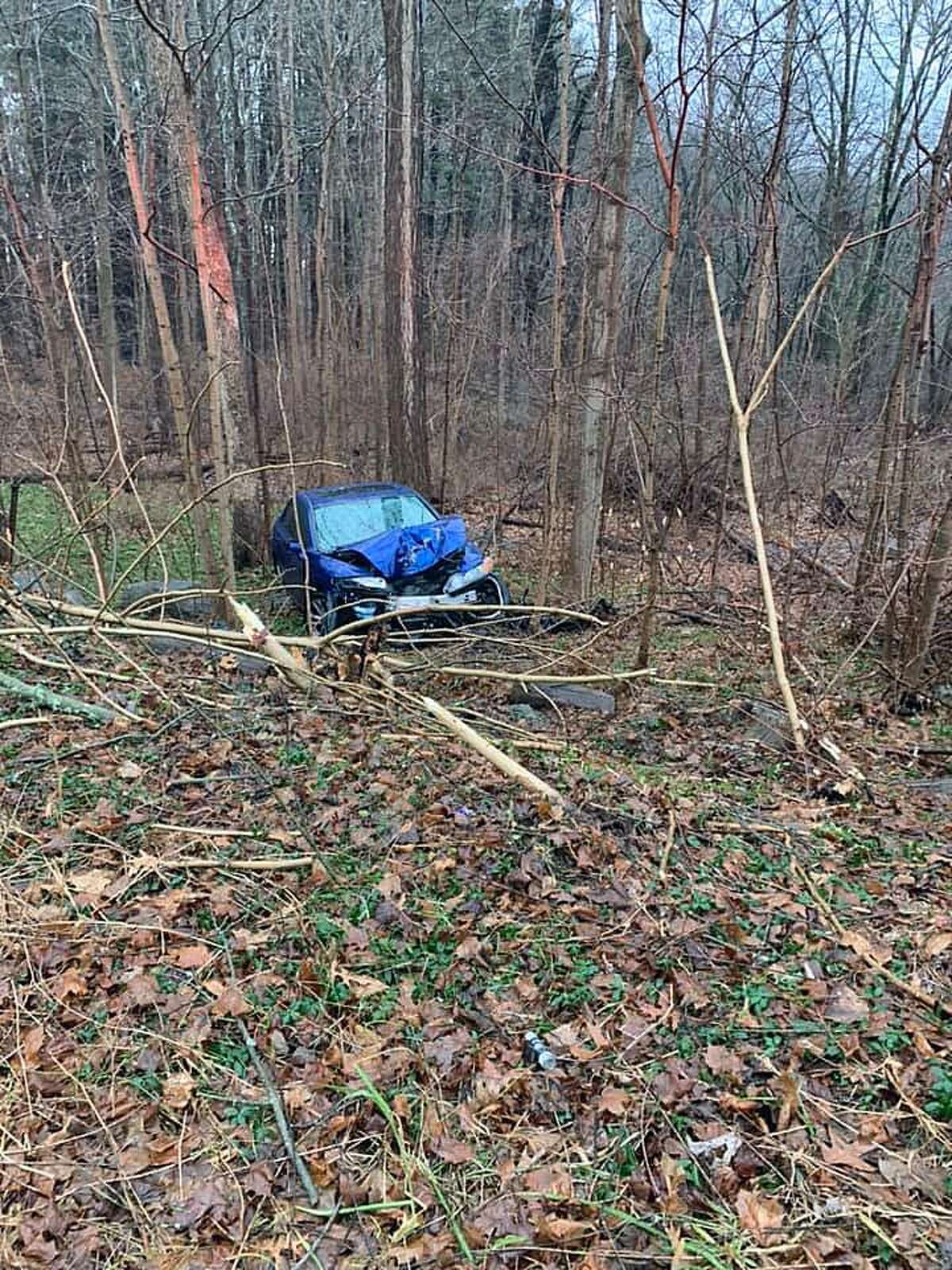 Ansonia first responders find unoccupied crashed car