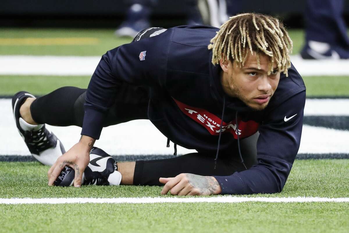 August 25, 2018 Los Angeles, CA.Houston Texans defensive back Tyrann  Mathieu (32) arguing a call in the pocket during the NFL Houston Texans vs  Los Angeles Rams at the Los Angeles Memorial