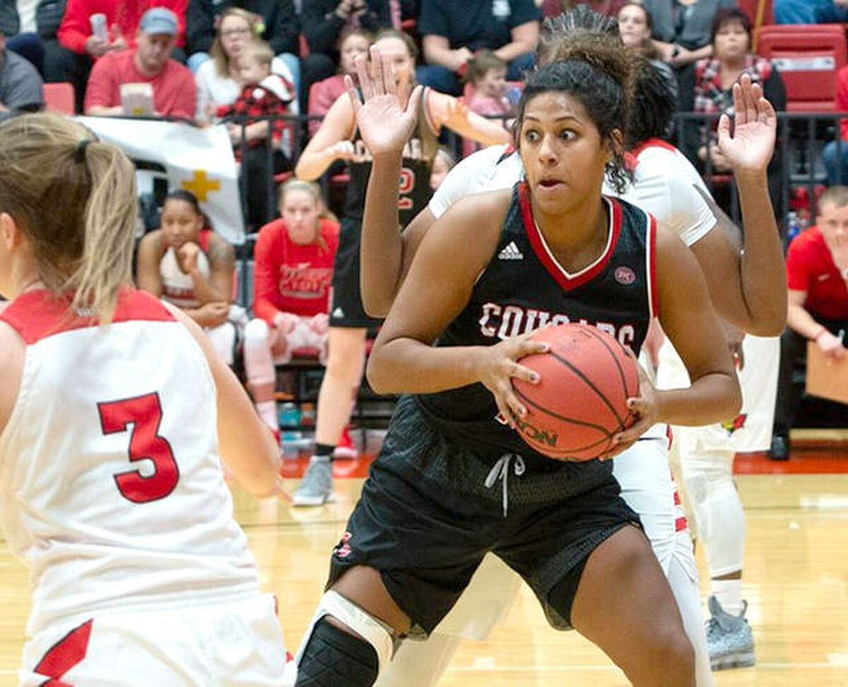 SIUE’s Micah Jones scored 12 points in her team’s victory at Eastern Illinois University Saturday in Charleston.