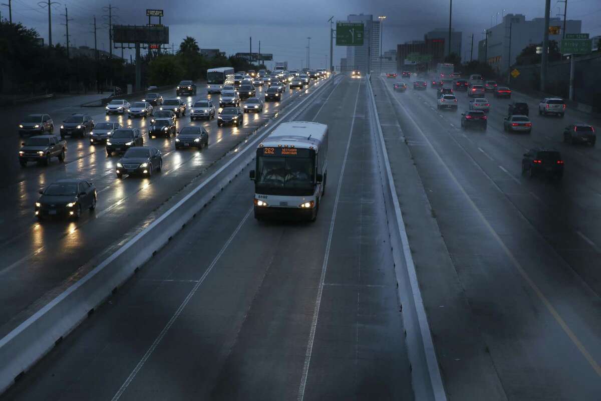 Traffic on U.S. 59 northbound heading toward downtown in the rain on Wednesday, Sept. 26, 2018, in Houston.