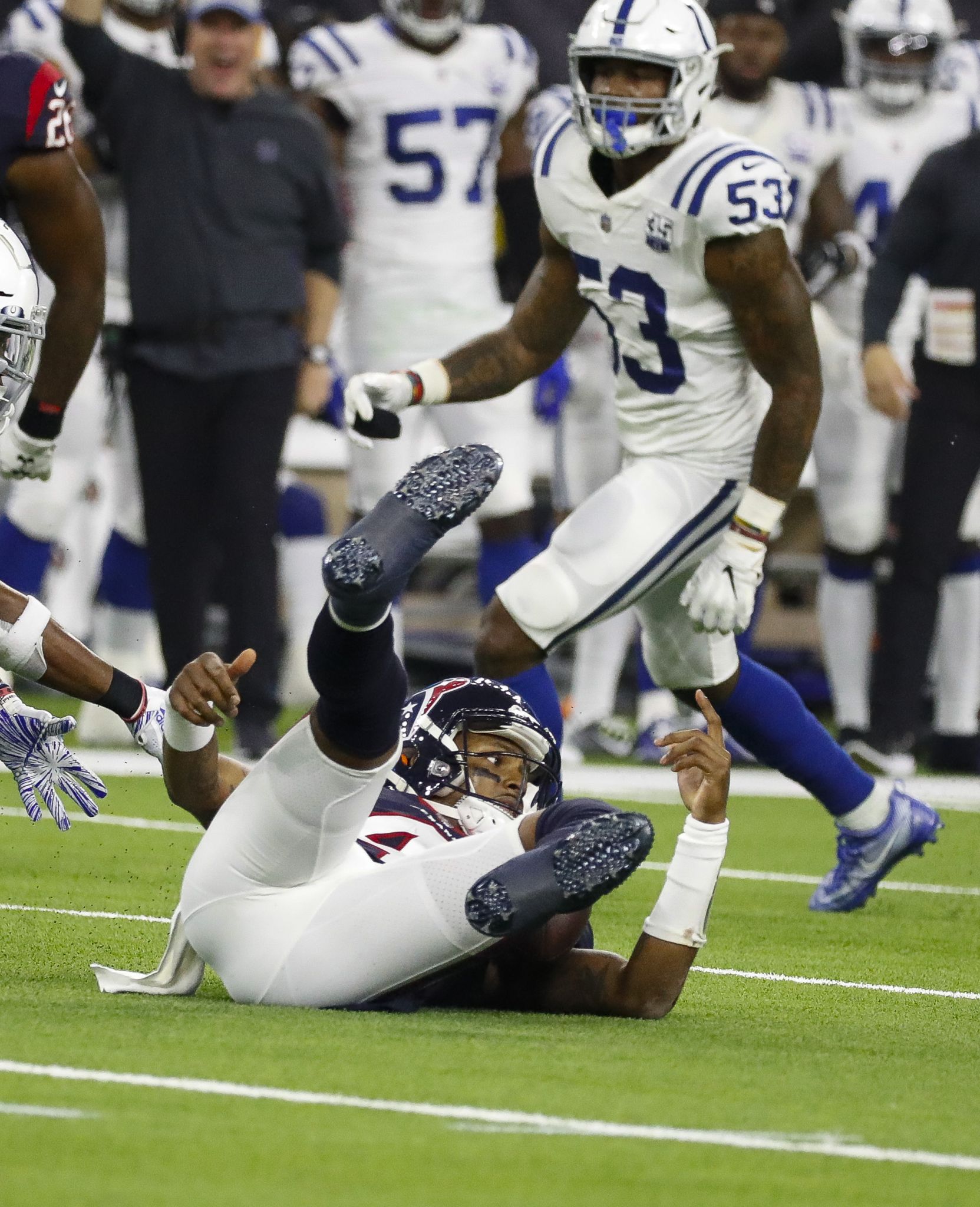 Demaryius Thomas wants to remain with Texans, doesn't want to retire