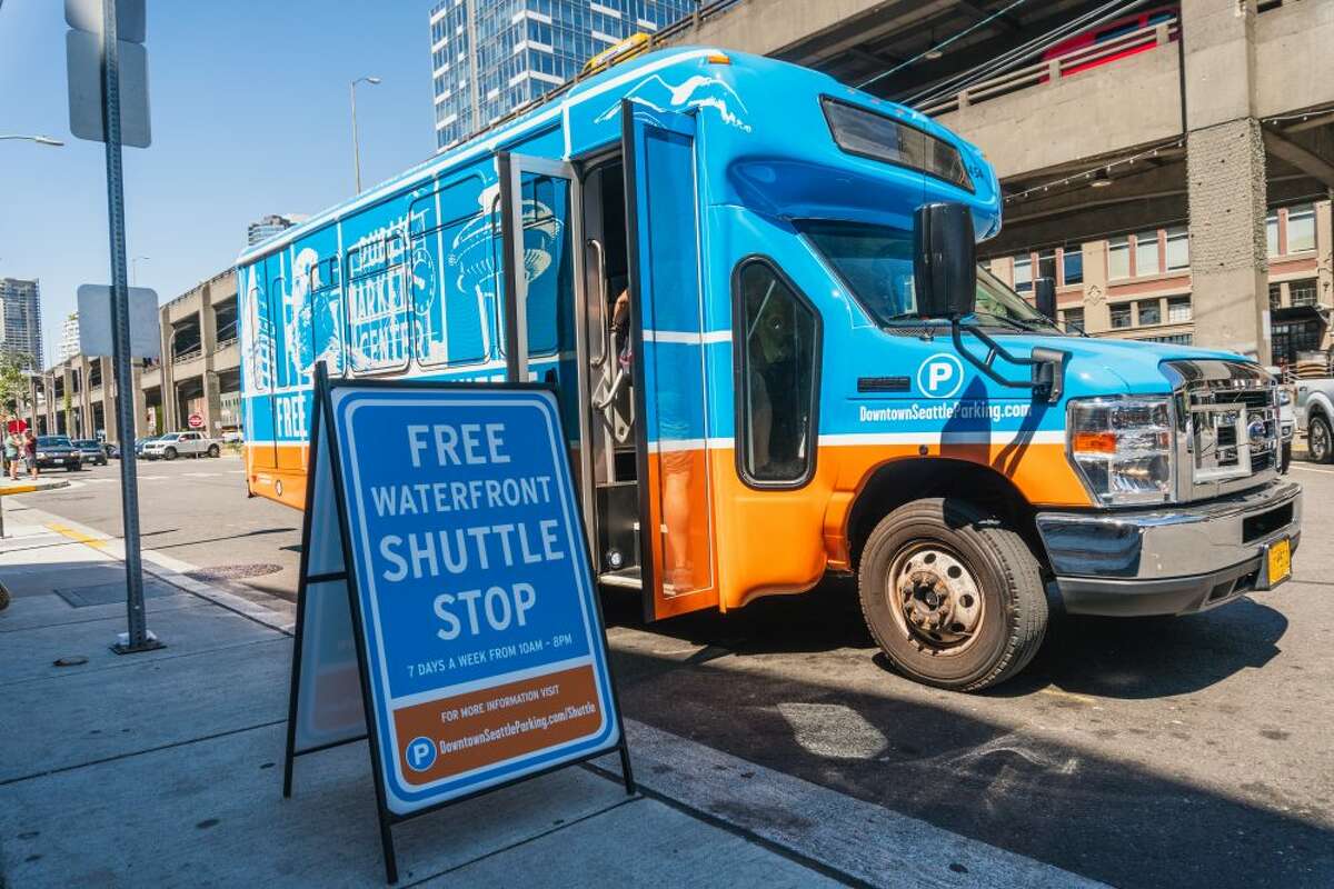 The Seattle Waterfront Shuttle will be extending its hours along the north-south route for the "Seattle Squeeze."