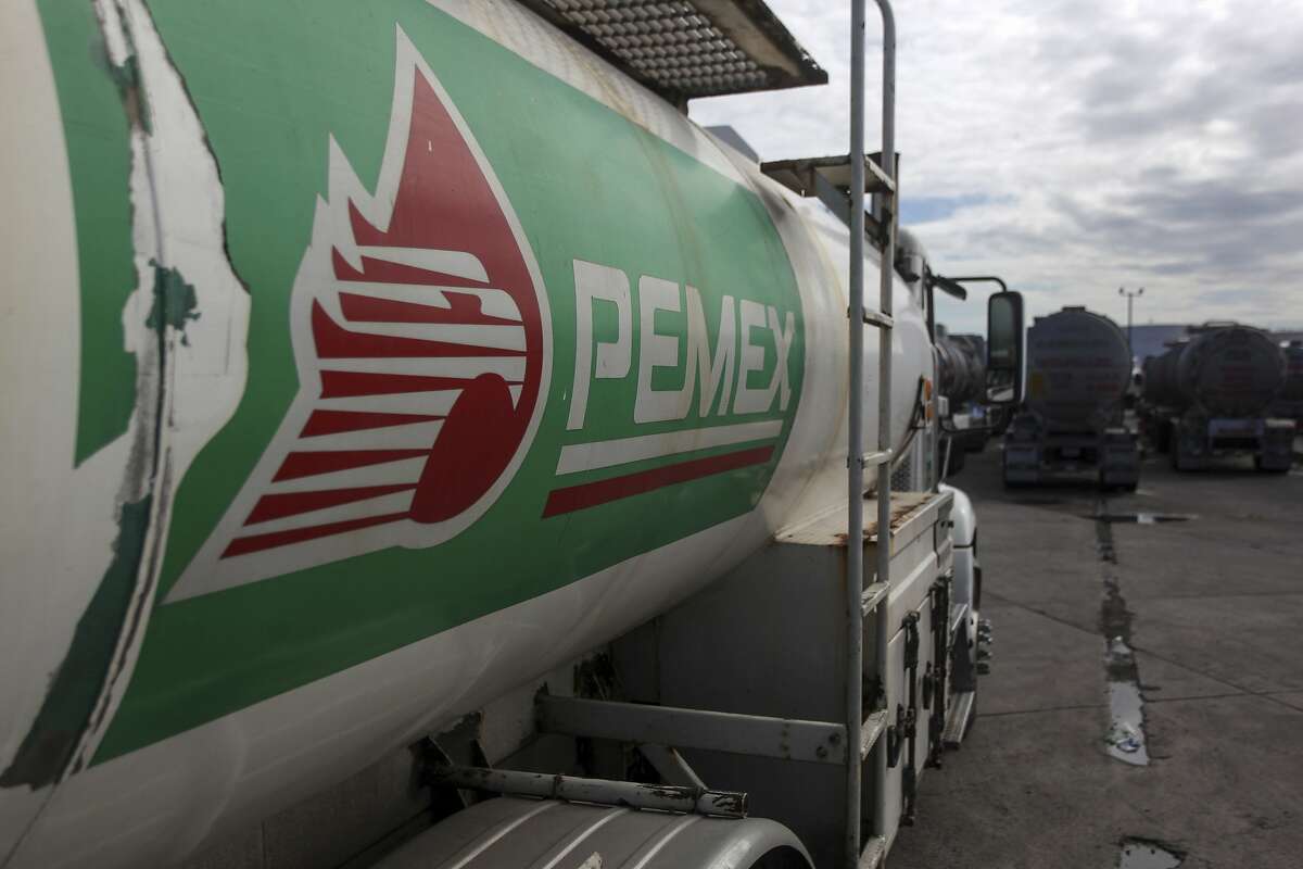 Mexico's state-owned oil company has used a legal maneuver to cancel imports of U.S. oil