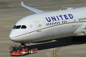 Lawsuit: United did nothing after teen groped on Seattle flight