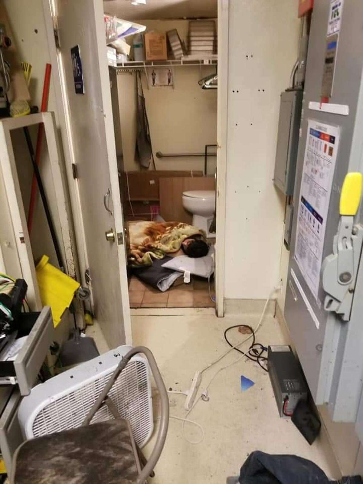 On Sunday, a Reddit moderator shared this photo allegedly showing an employee of Papa Murphy's at 330 Palmetto Avenue in Pacifica sleeping on a bathroom floor while the shop was open for business.