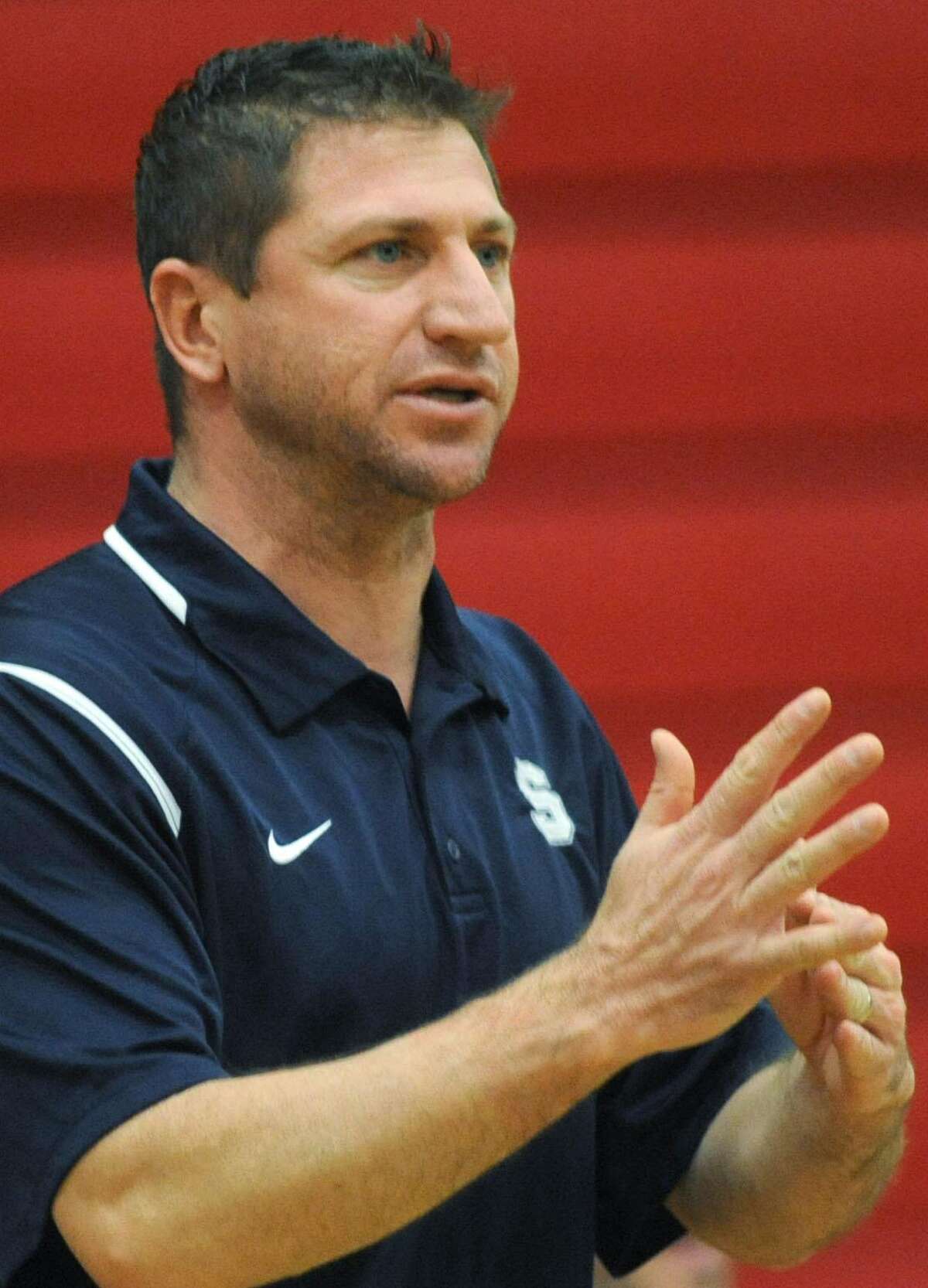 Staples girls basketball off to a strong start