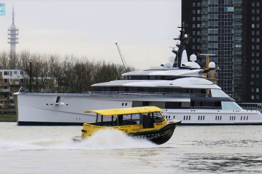 Dallas Cowboys owner Jerry Jones buys 250 million