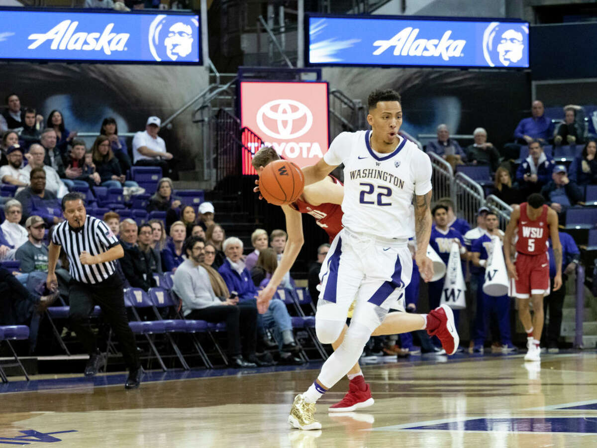 1. Washington Huskies (10-4, 1-0 Pac-12) At this stage of the season, the Huskies are a team more defined by their losses than their wins. Of their four defeats, three came against ranked opponents: No.5 Gonzaga, No. 11 Auburn and No. 9 Virginia Tech. Hurting them somewhat is the fact that the Auburn and VT games weren't close, but they hung with Gonzaga until the final buzzer. The Dawgs bring a pair of impressive scorers to the table with Noah Dickerson and Jaylen Nowell averaging 14.5 and 17.3 PPG, respectively. While both shoot better than 50 percent from the field, they also average more than 2.5 turnovers per game. As a team, the Dawgs average 13 giveaways per contest. While a win over Washington State gives them a good start in conference play, the Huskies will need to cut down on the turnovers to remain competitive. 