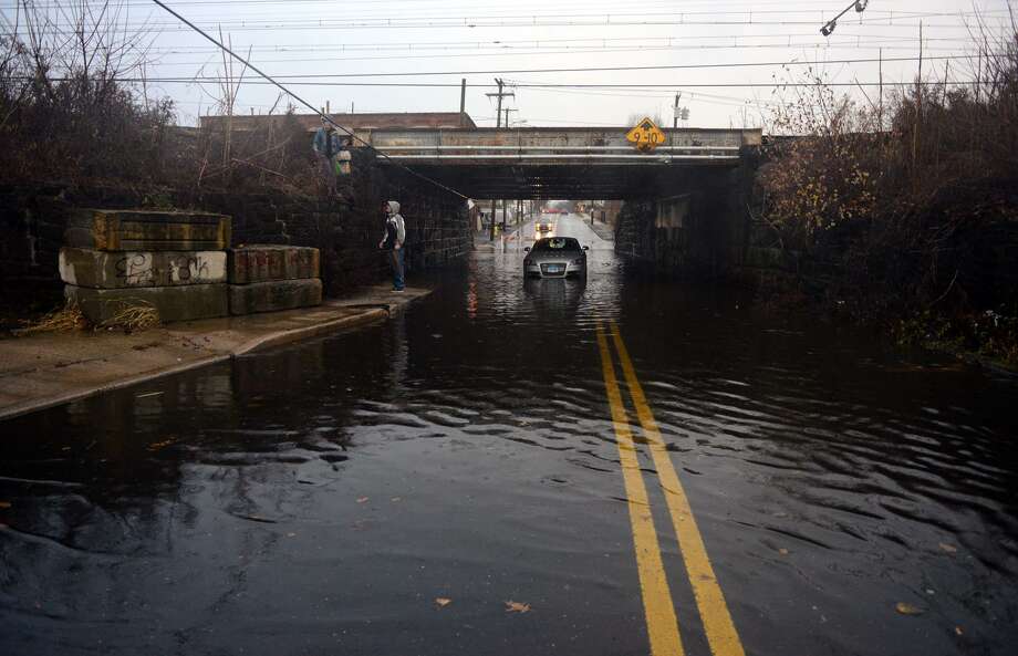 Getting There: Rising sea level threatens railroads - Connecticut Post