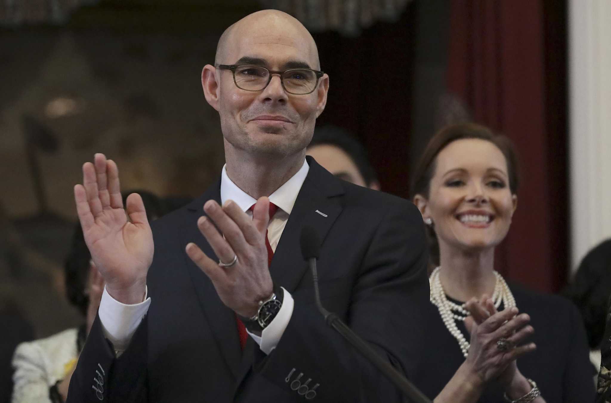 Texas House calls for 9 billion education funding increase