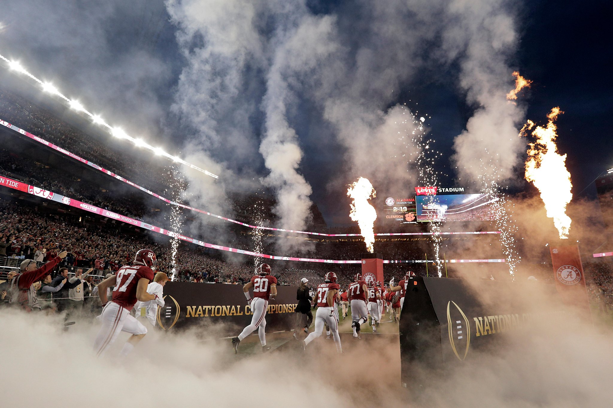 Could Levi's Stadium rock for 49ers as it did for national championship?