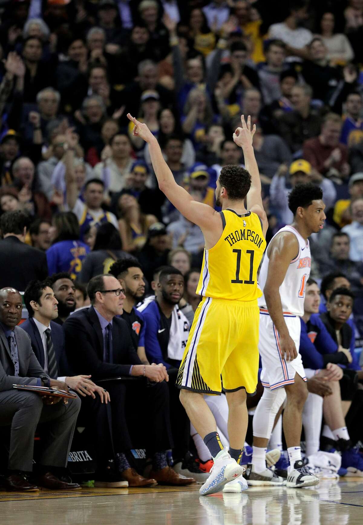 'Would you be happy, Kerith?!': Klay Thompson gives hilarious interview ...