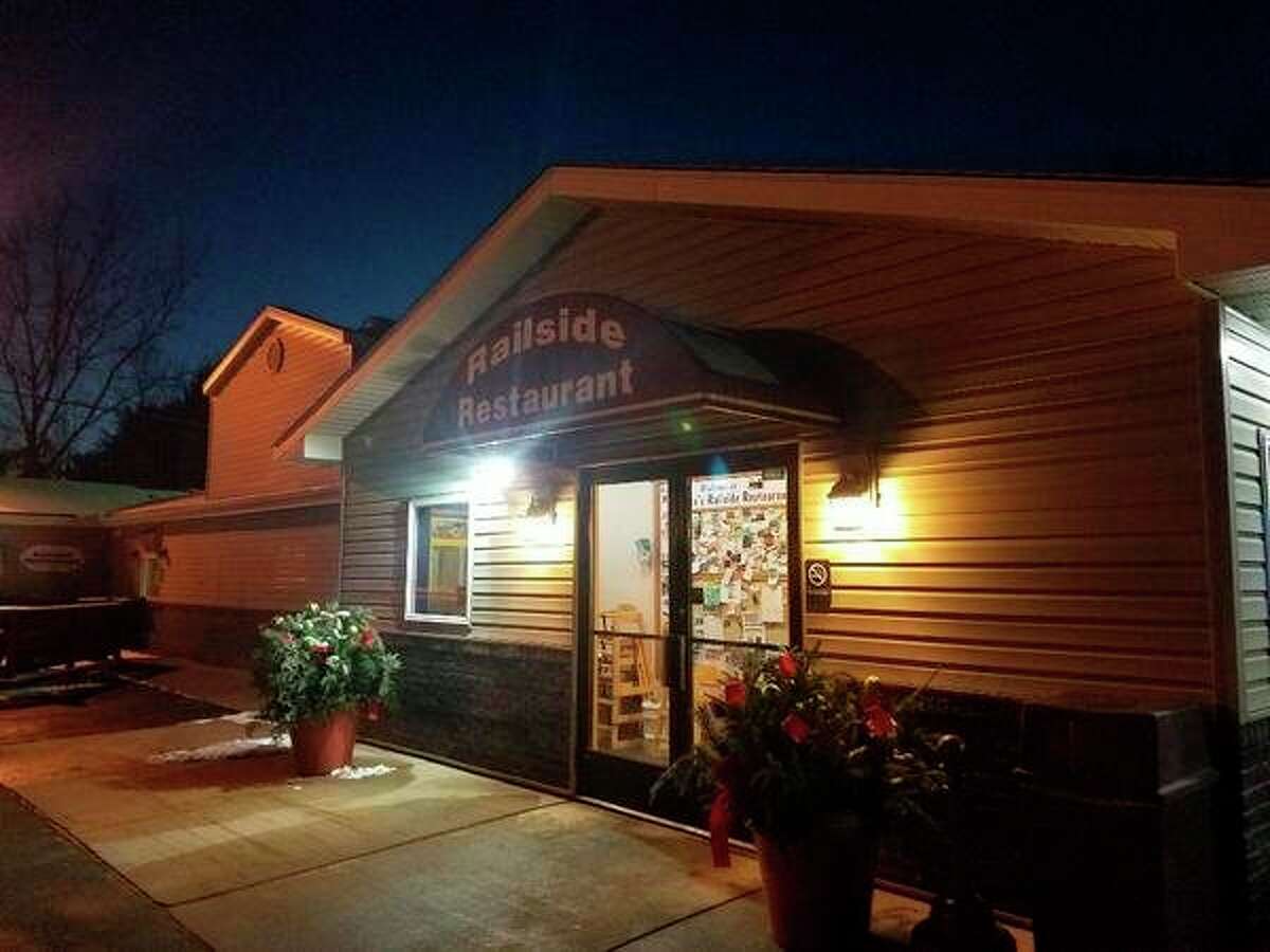 OTL Alex's Railside is old school delicious