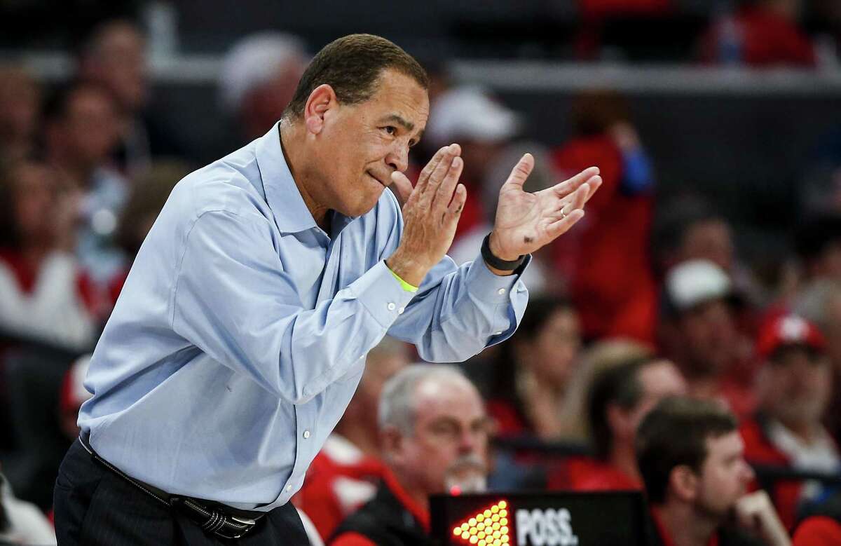 UH coach Kelvin Sampson's team has risen to No. 6 in the coaches' poll and No. 8 in the Associated Press poll.