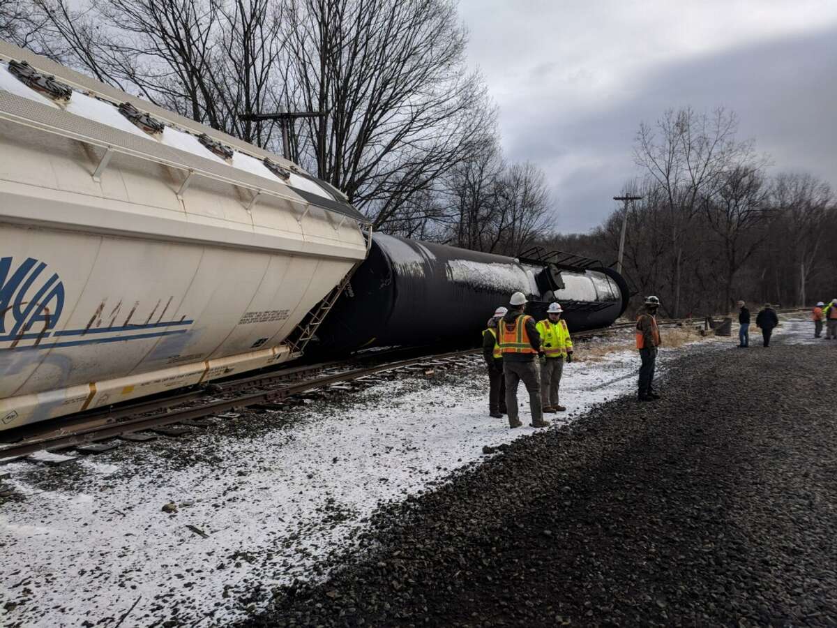 Authorities probe train derailment in Hoosick