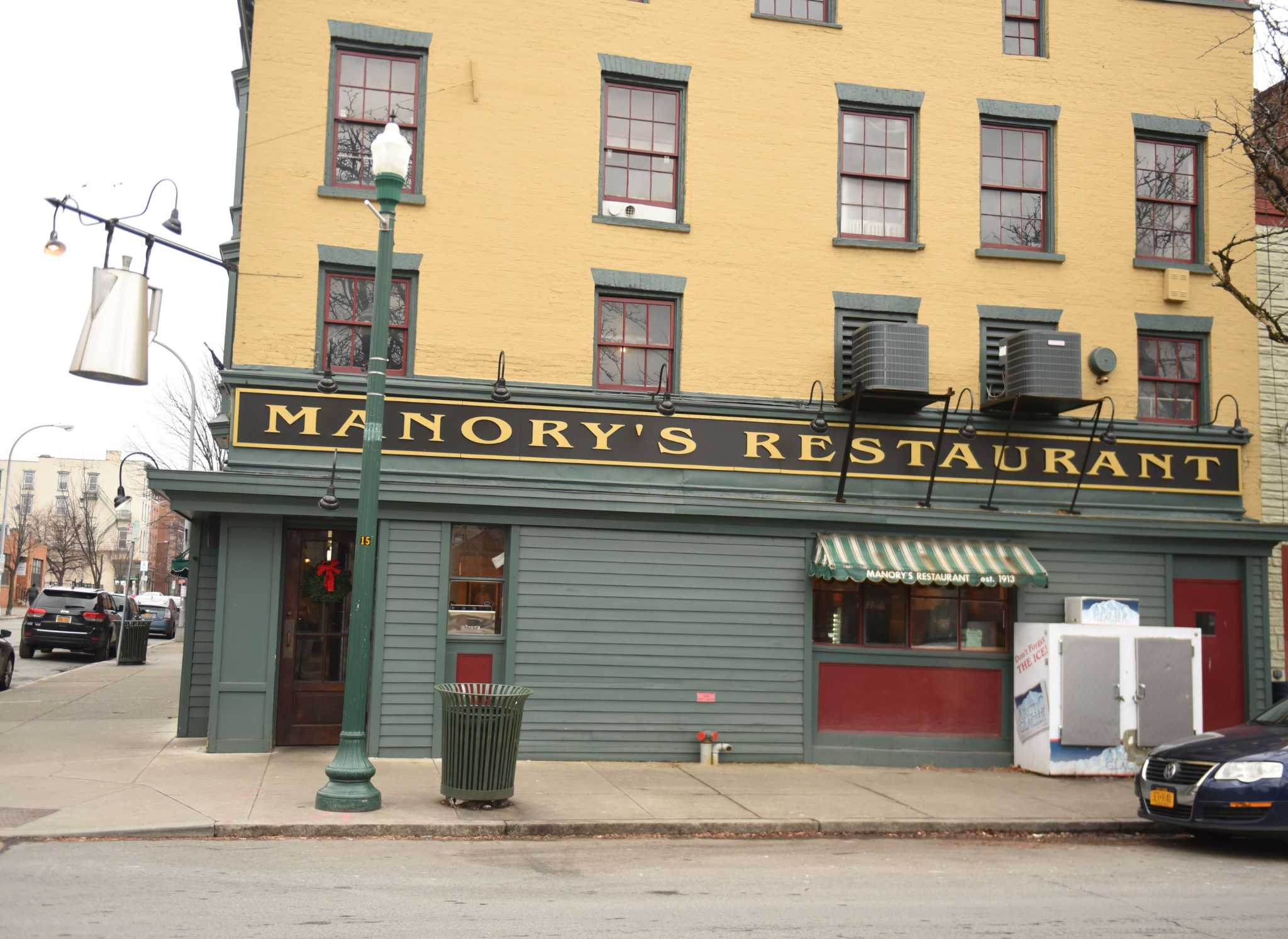 Manory's, Troy, 1913