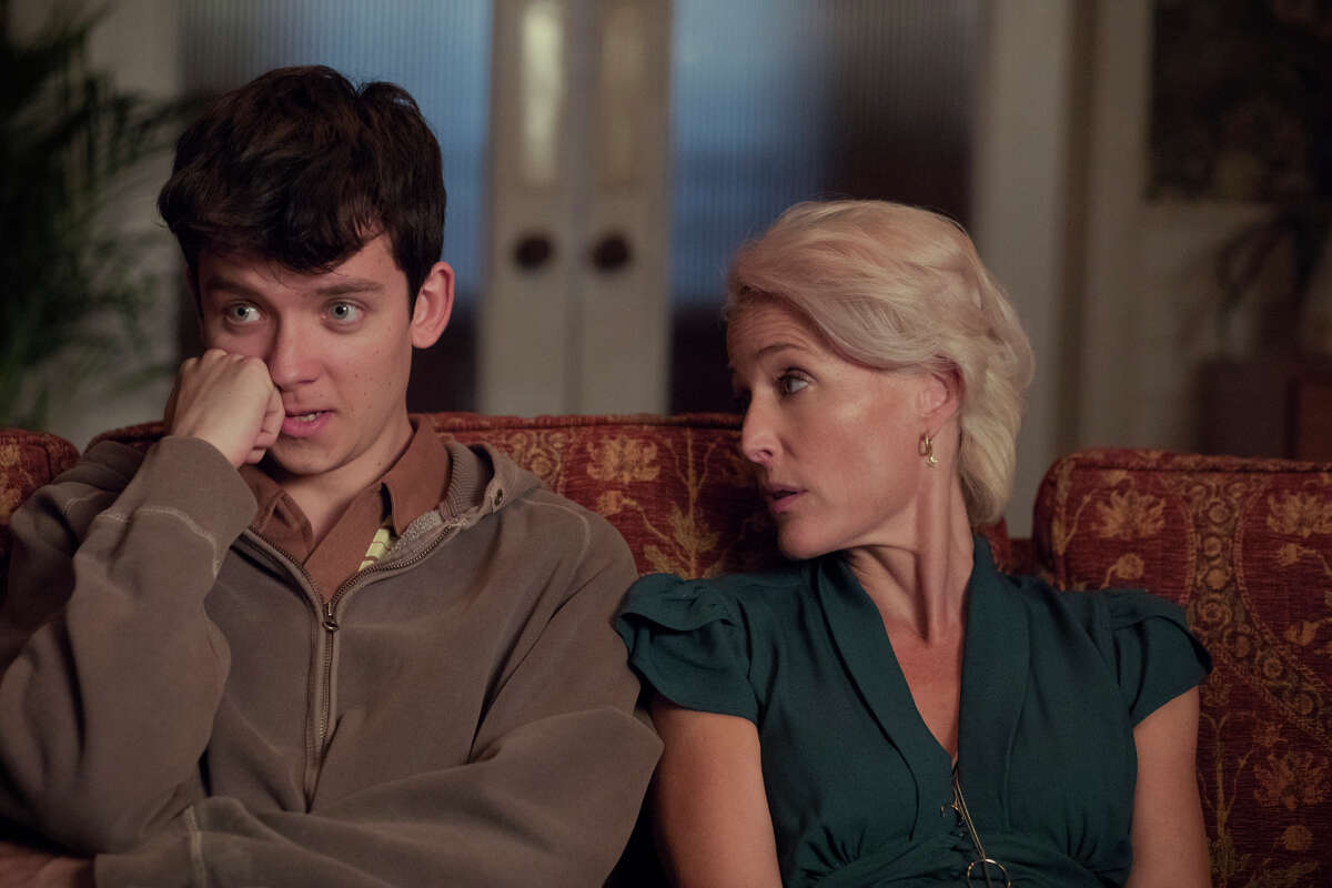 Asa Butterfield and Gillian Anderson in 'Sex Education'