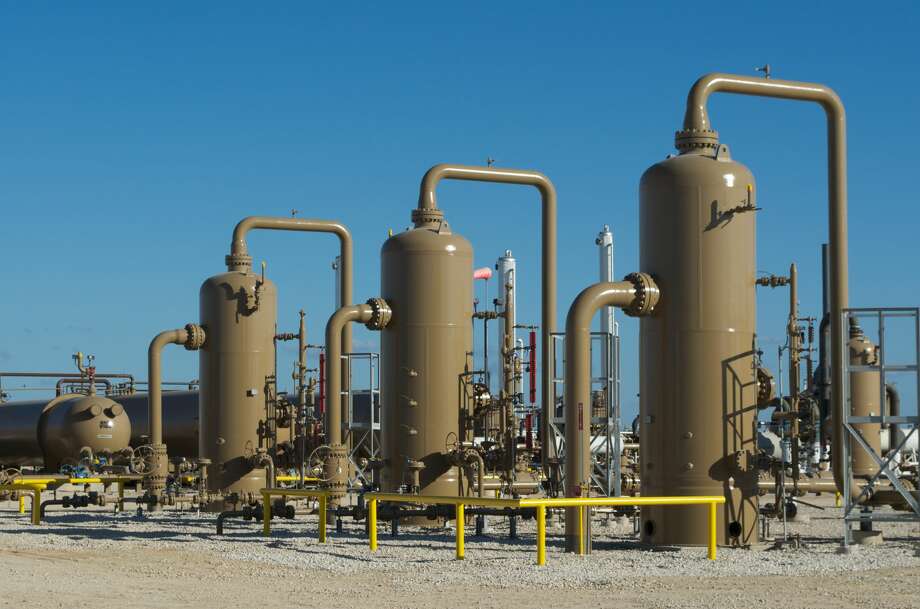 BP’s $10.5 billion acquisition of BHP Billiton’s shale assets, including its Black Hawk Central Production Facility in the Eagle Ford dominated the upstream M&A market in 2018, followed by Midland companies Concho Resources, acquiring RSP Permian, and Diamondback Energy acquiring Energen Resources. A new report expects the market to get off to a slow start in 2019 until more clarity is seen in oil prices. Photo: BHP Billiton