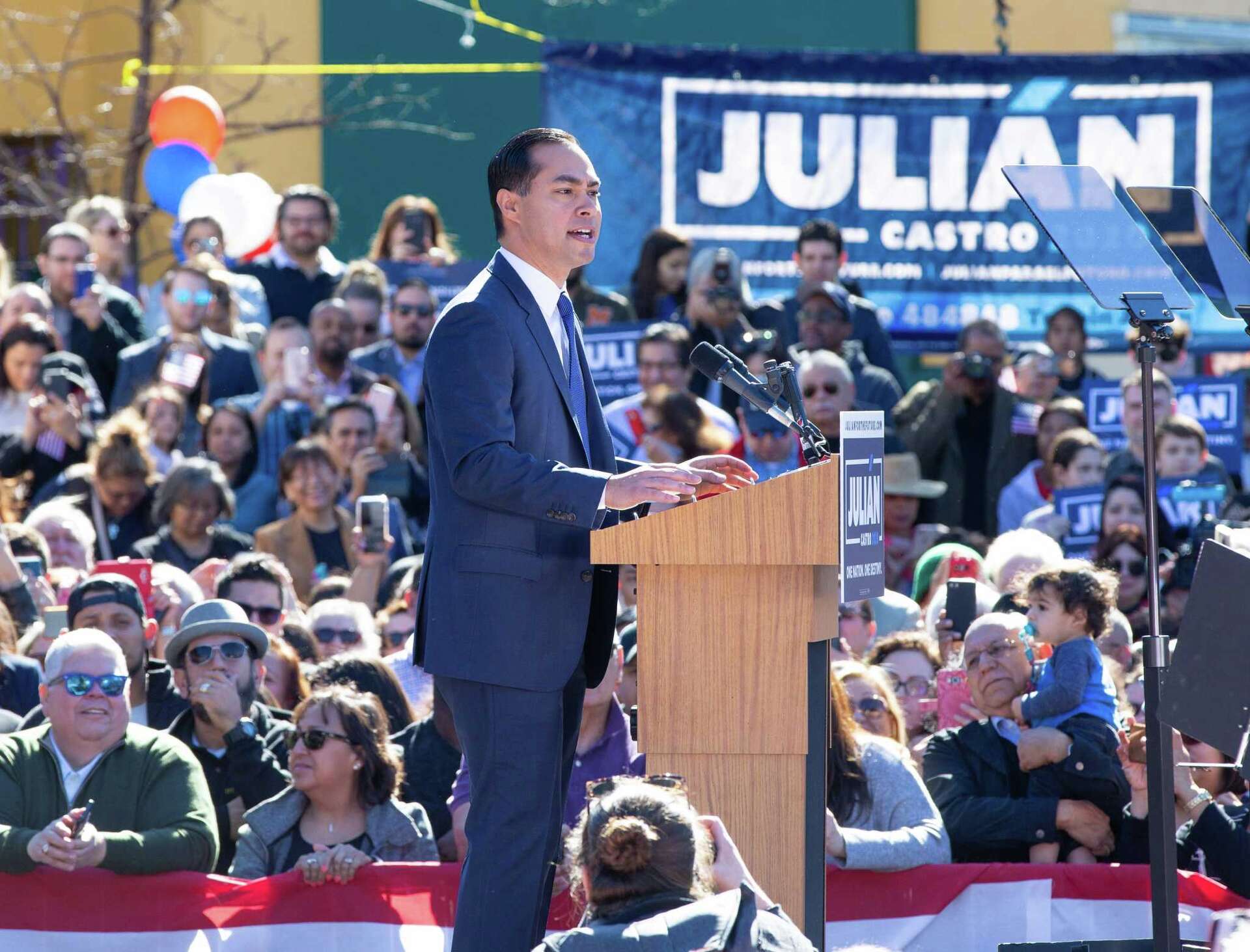San Antonio's Julián Castro announces his candidacy for president