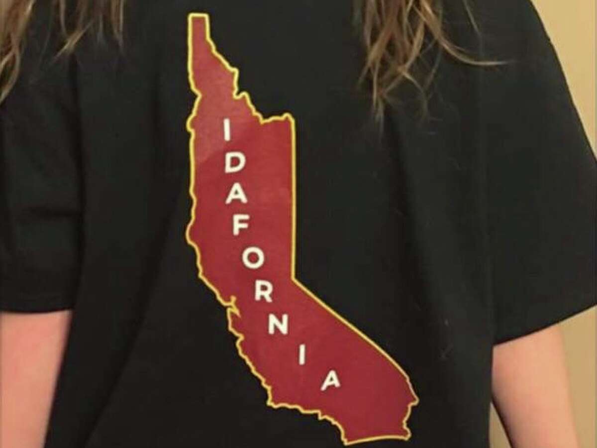 "Idafornia" T-shirts ignited an online war between California transplants and Idaho natives.