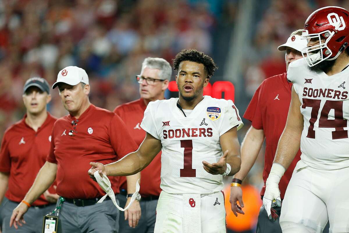 MIAMI, FL - DECEMBER 29: Kyler Murray #1 of the Oklahoma Sooners reacts in the fourth quarter during the College Football Playoff Semifinal against the Alabama Crimson Tide at the Capital One Orange Bowl at Hard Rock Stadium on December 29, 2018 in Miami, Florida. (Photo by Michael Reaves/Getty Images)