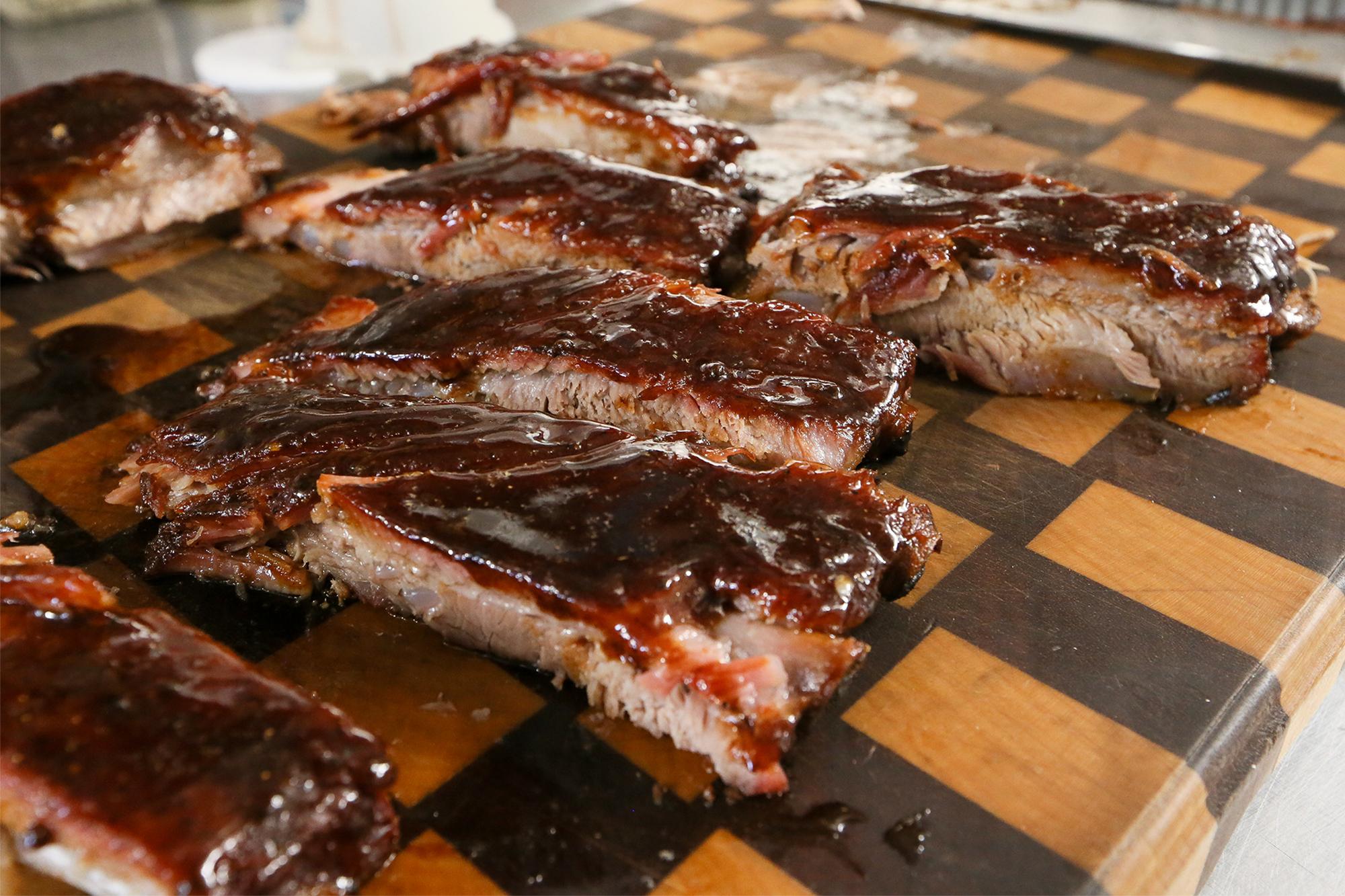 San Antonio barbecue rib king aiming for a San Antonio Stock Show ...